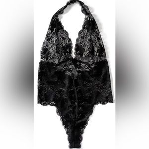 NWOT Black soft Lace sexy Deep Plunge Teddy bodysuit